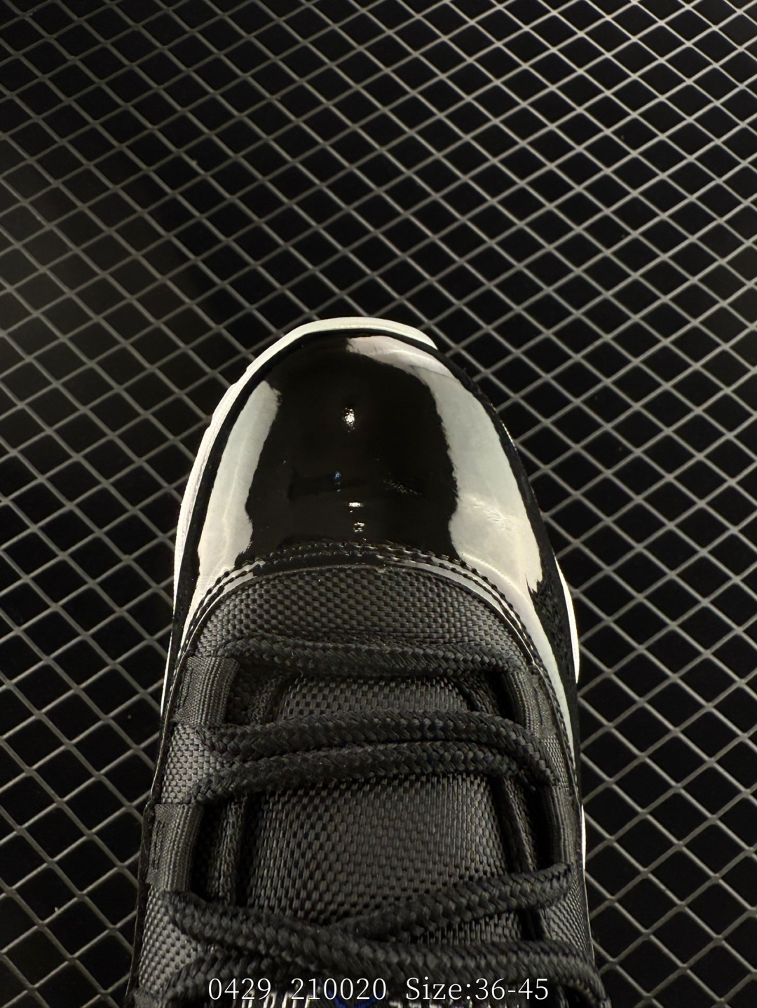 Nike Air Jordan 11 Retro